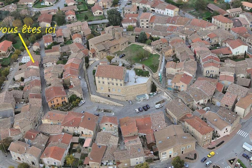 Charmant Meuble Dans Un Joli Village Circulaire Alixan Esterno foto